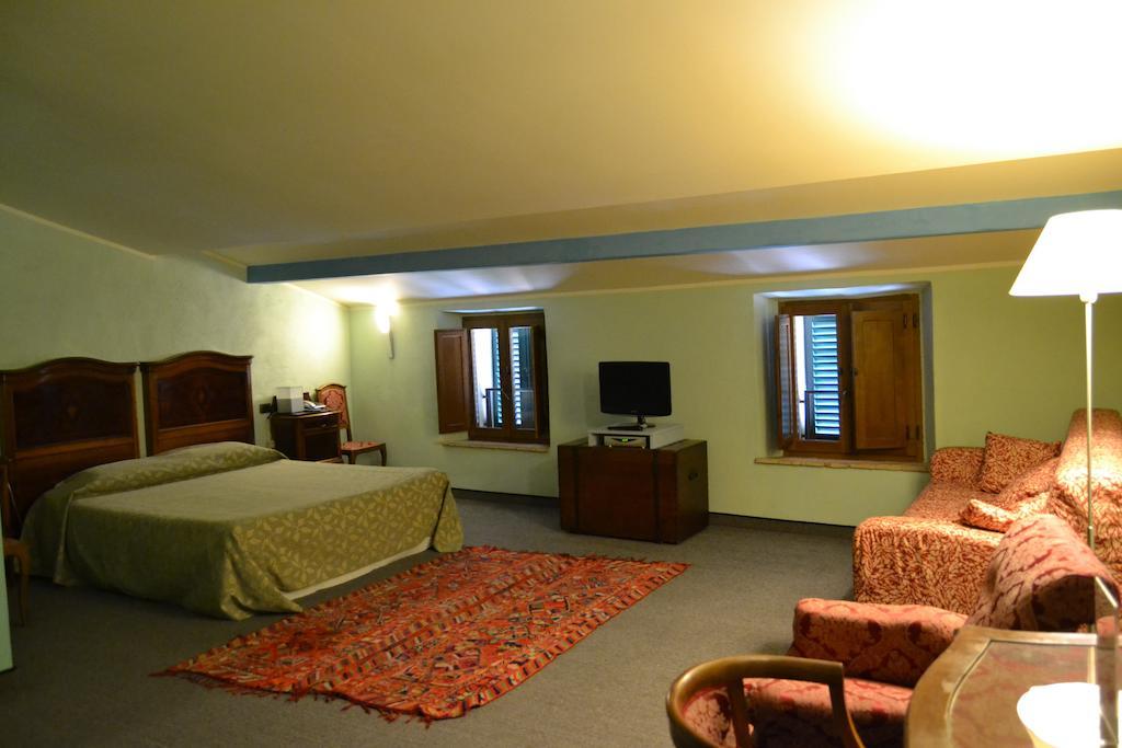Casa Lemmi Guest House San Quirico dʼOrcia Стая снимка
