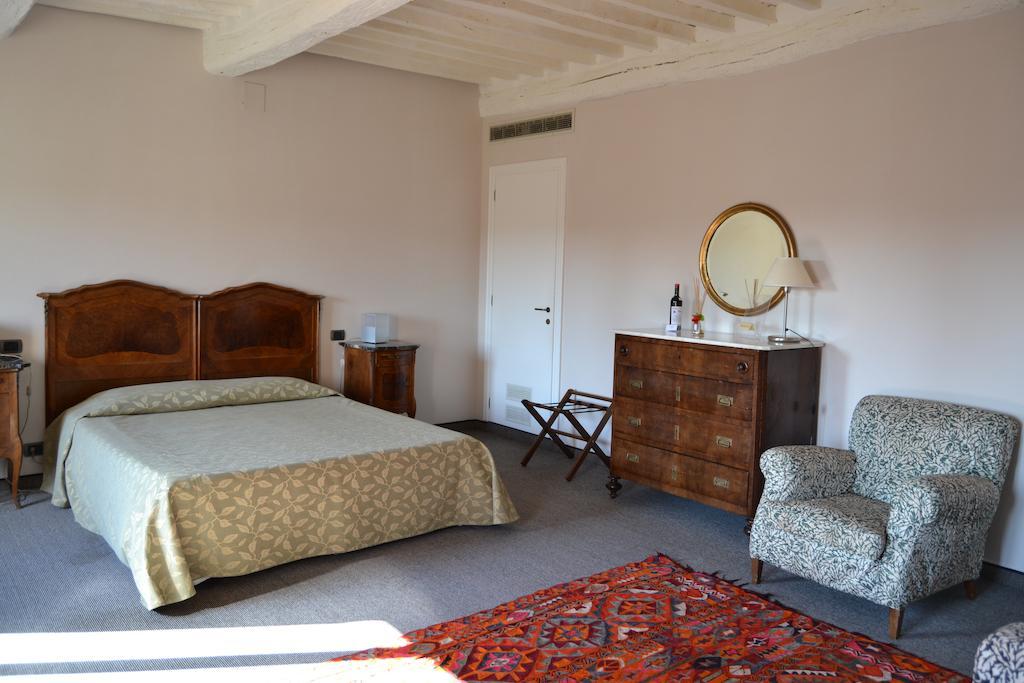 Casa Lemmi Guest House San Quirico dʼOrcia Стая снимка