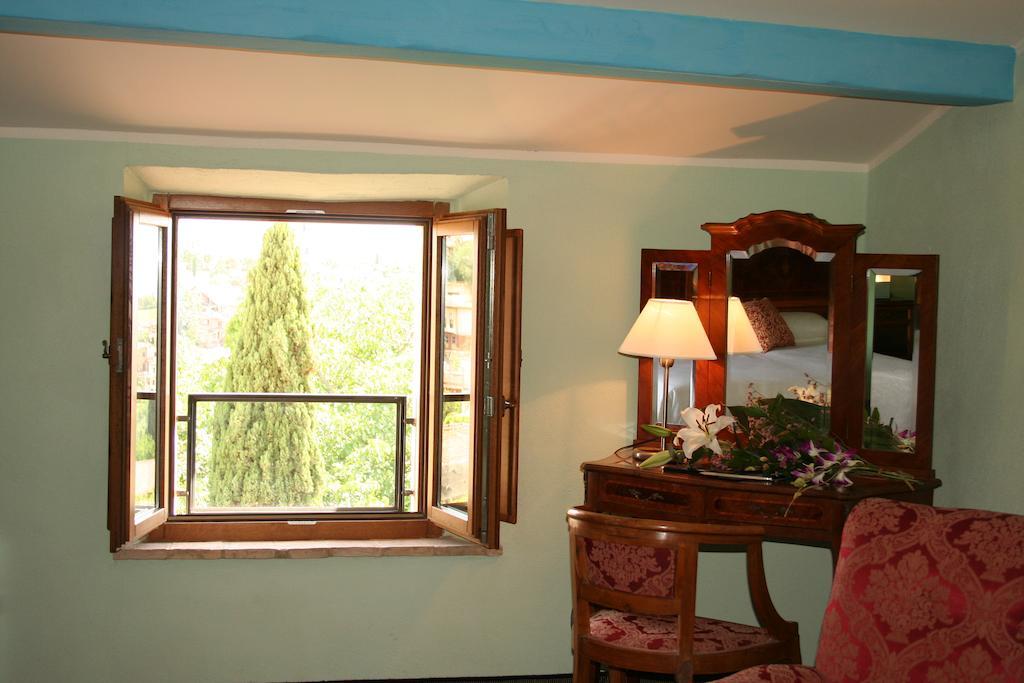 Casa Lemmi Guest House San Quirico dʼOrcia Стая снимка